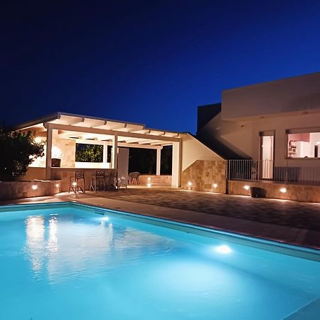 Malia Holiday Villa Conversano Esterno foto