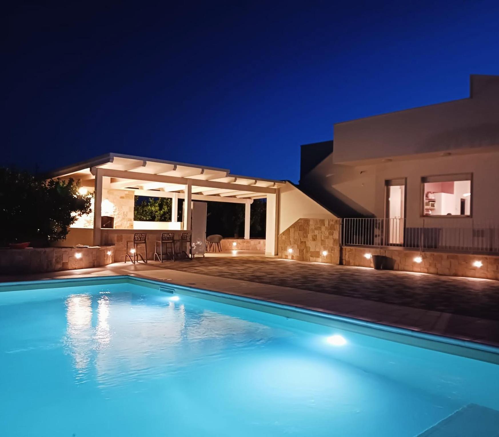 Malia Holiday Villa Conversano Esterno foto