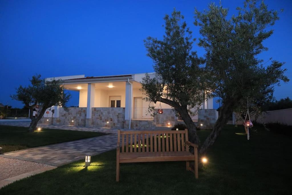 Malia Holiday Villa Conversano Esterno foto